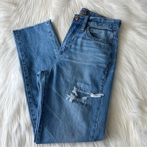 J. Crew Point Sur High Rise Retro Denim Distressed Light Wash Raw Hem Size 26 - Picture 3 of 16